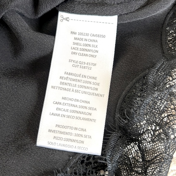 Bundle of silk tank tops - Picture 4 of 7